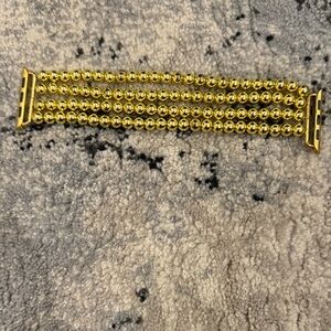 Elegant Gold Beaded Bracelet